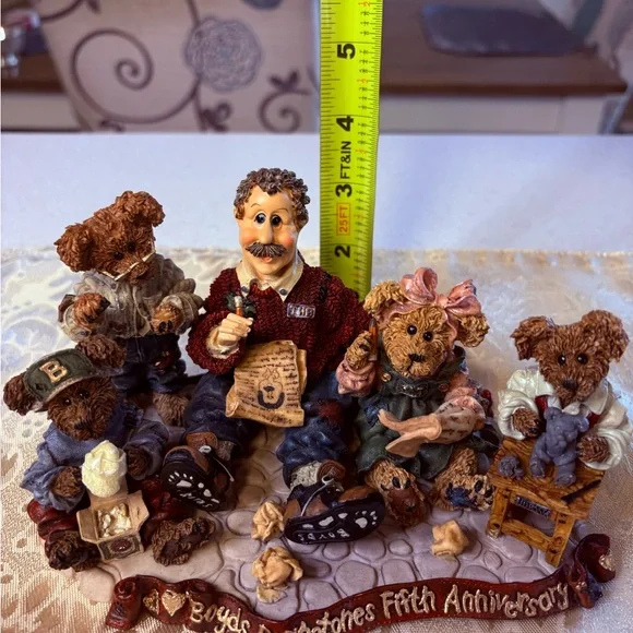 Boyds Bears Fifth Anniversary Figurine with Brown and Tan Accents - Picture 5 of 7